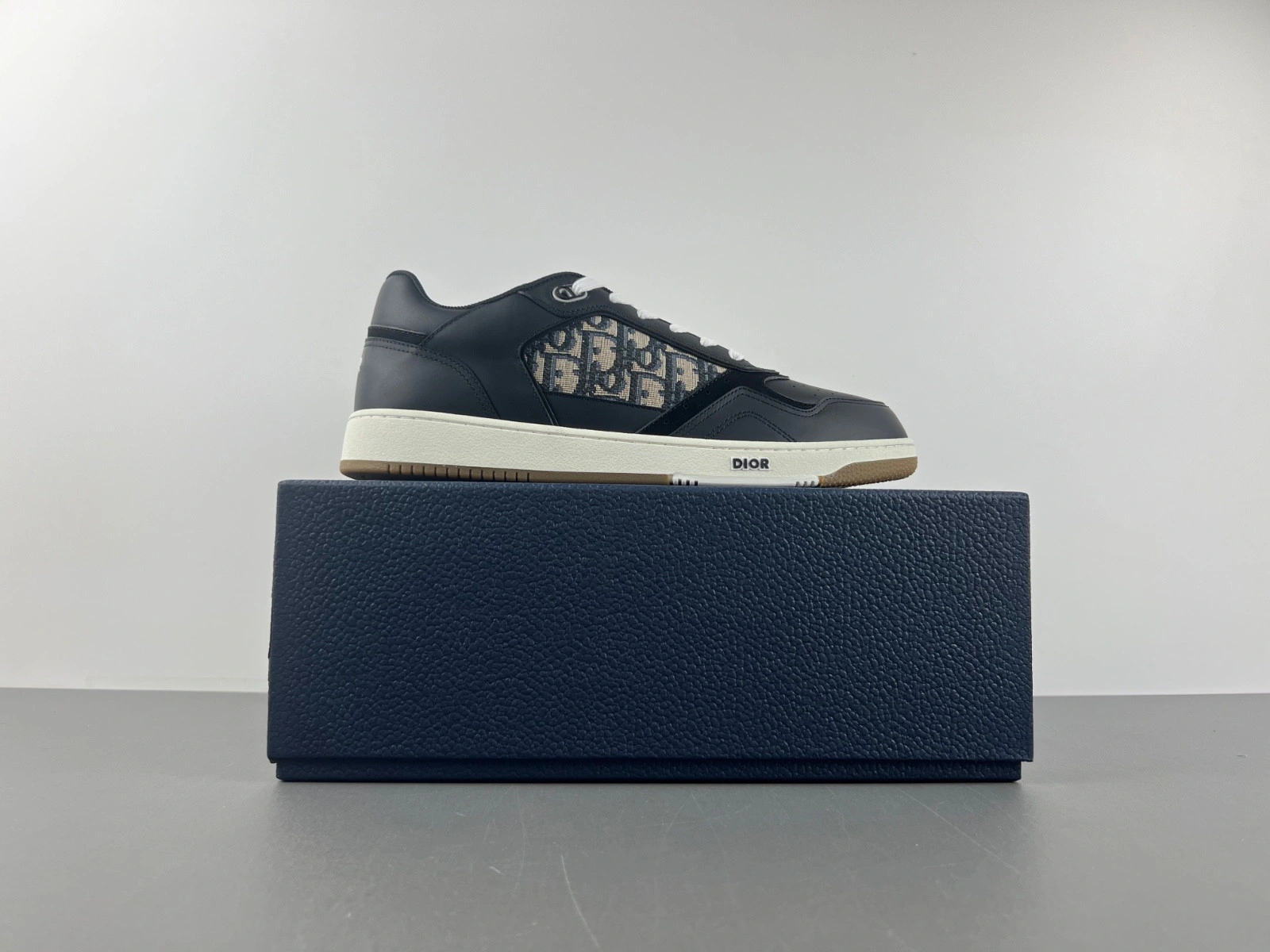 Dior B27 SNEAKER