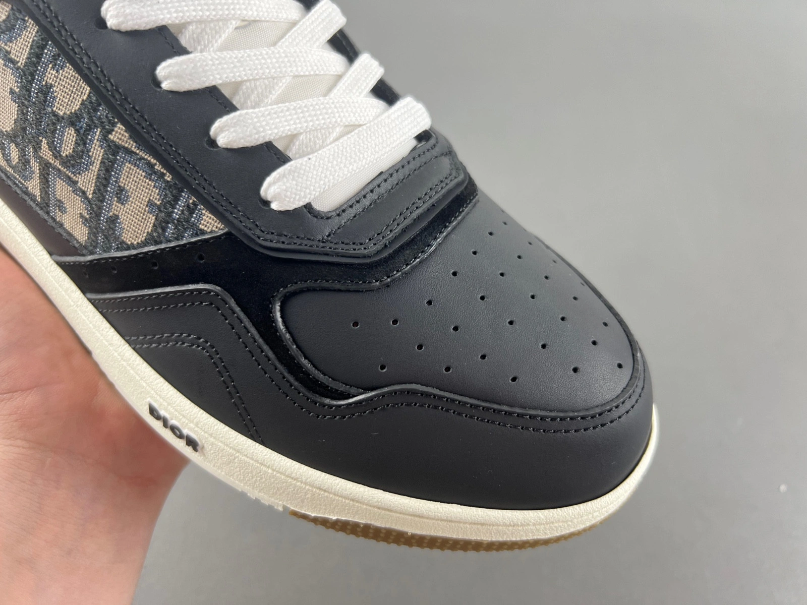 Dior B27 SNEAKER