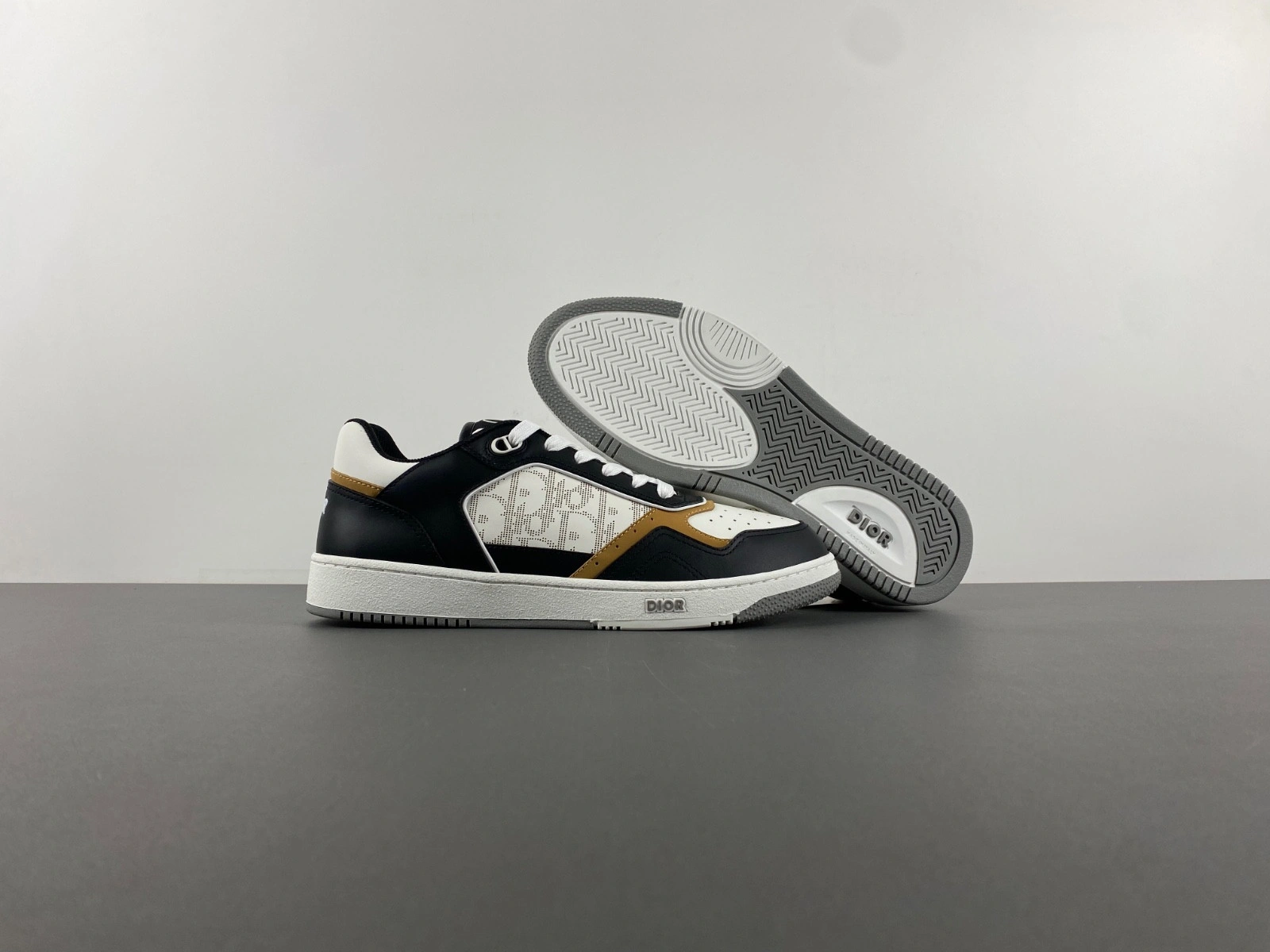 Dior B27 SNEAKER