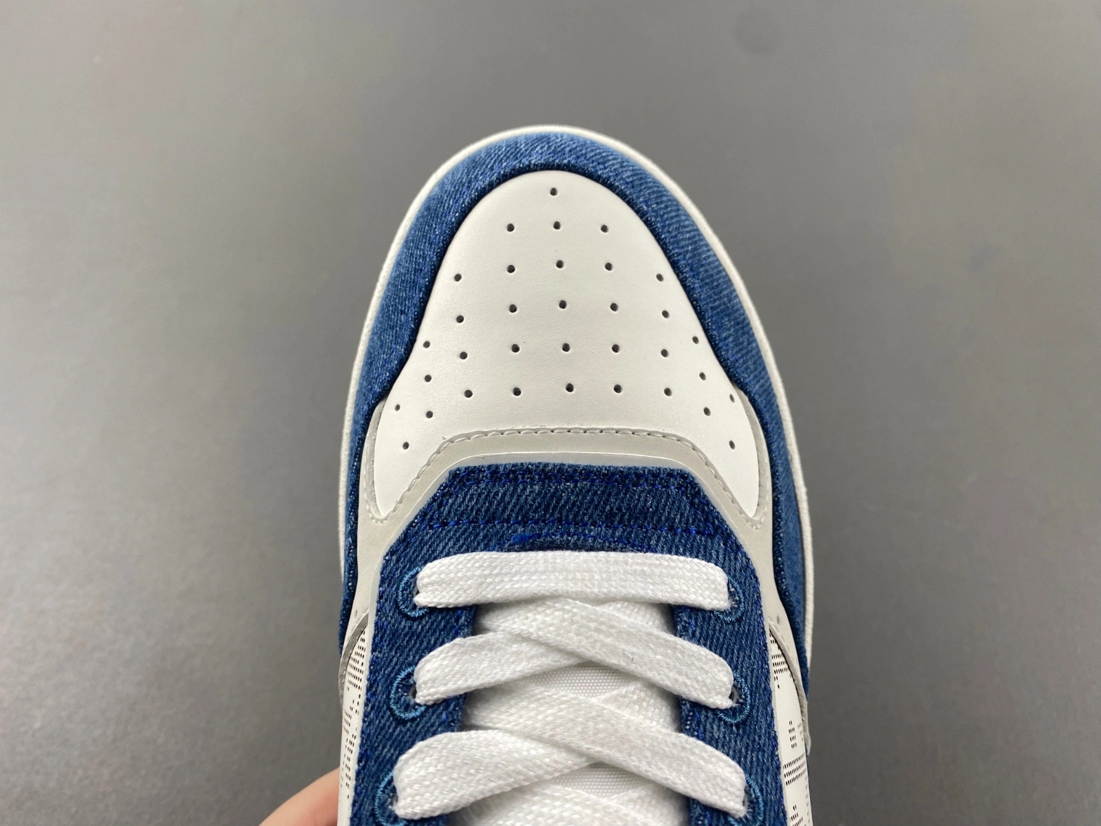 Dior B27 SNEAKER
