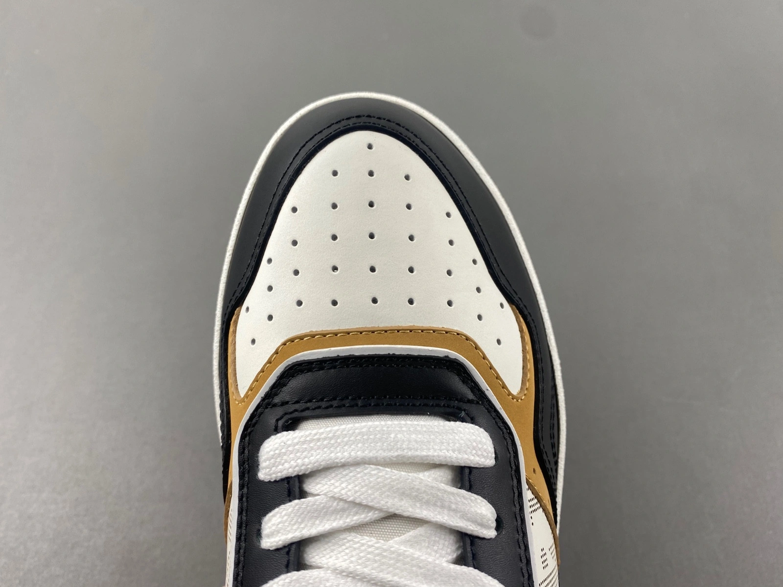 Dior B27 SNEAKER