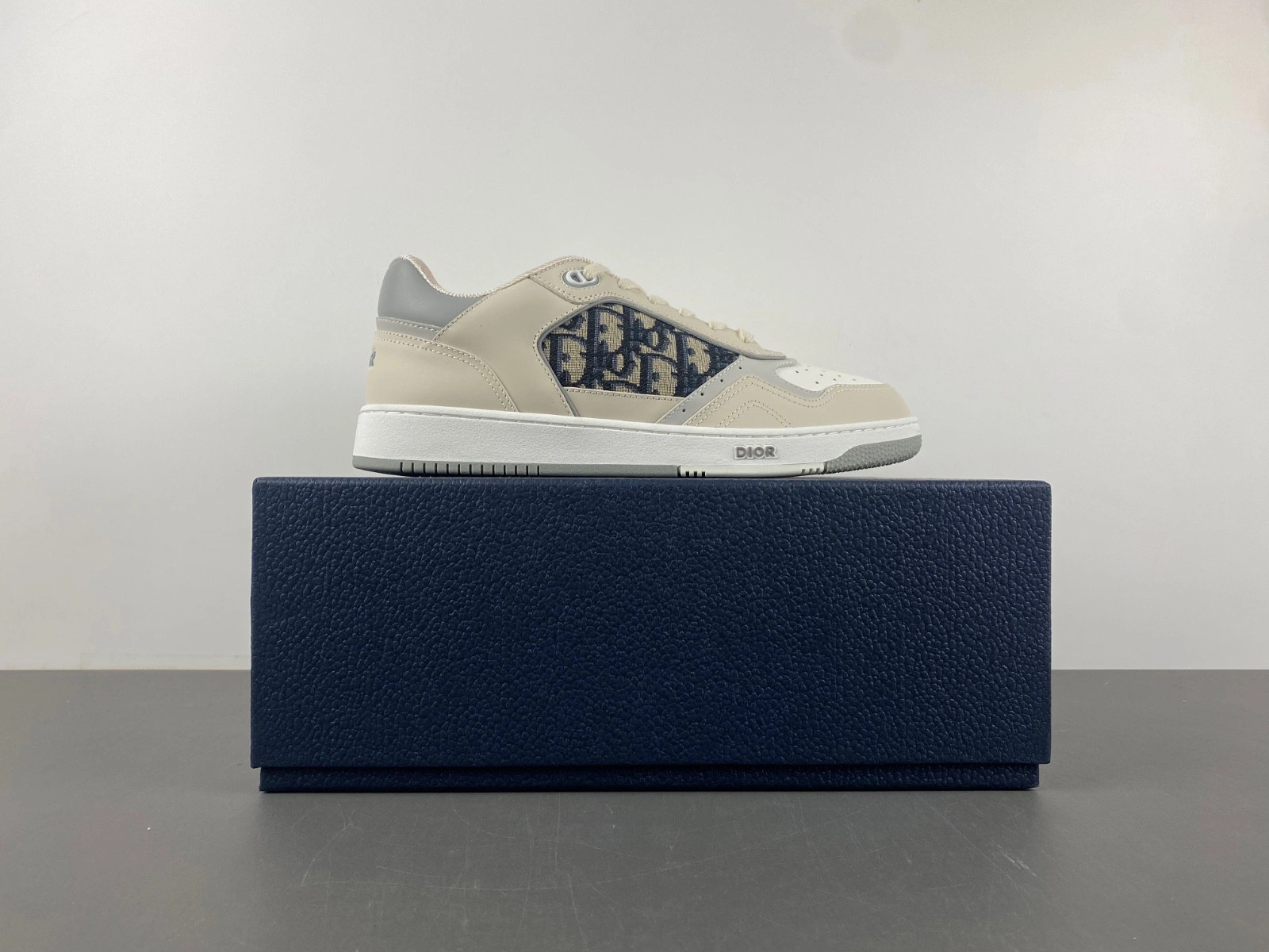 Dior B27 SNEAKER