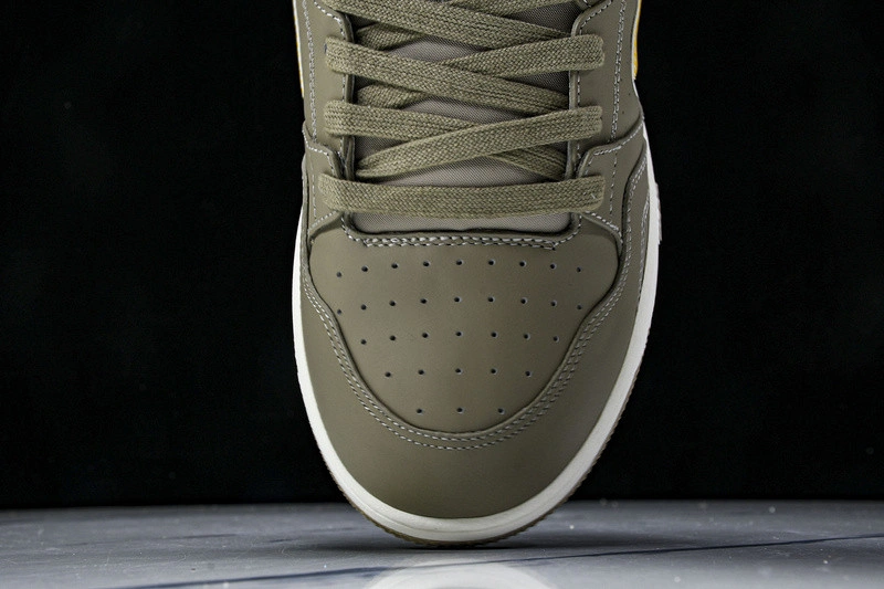 Dior B57 SNEAKER