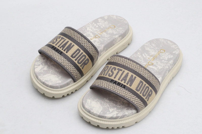 Dior Slide