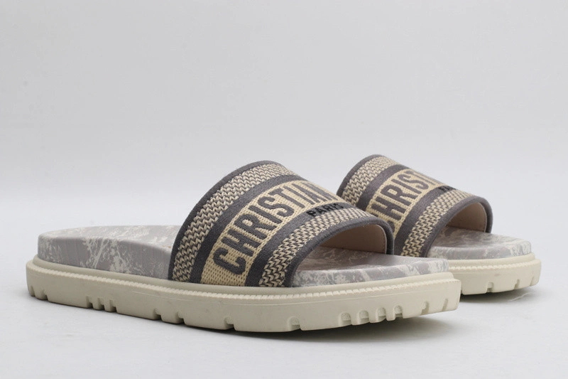 Dior Slide