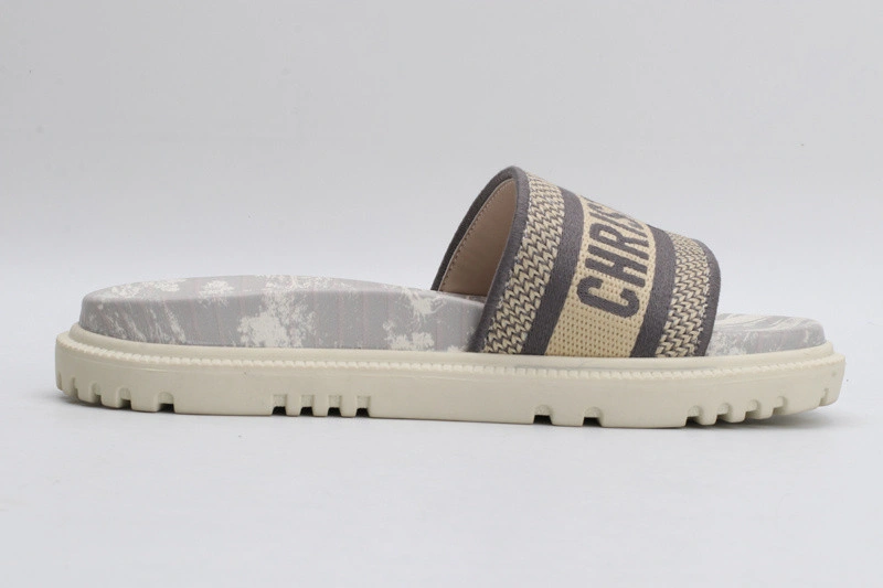 Dior Slide