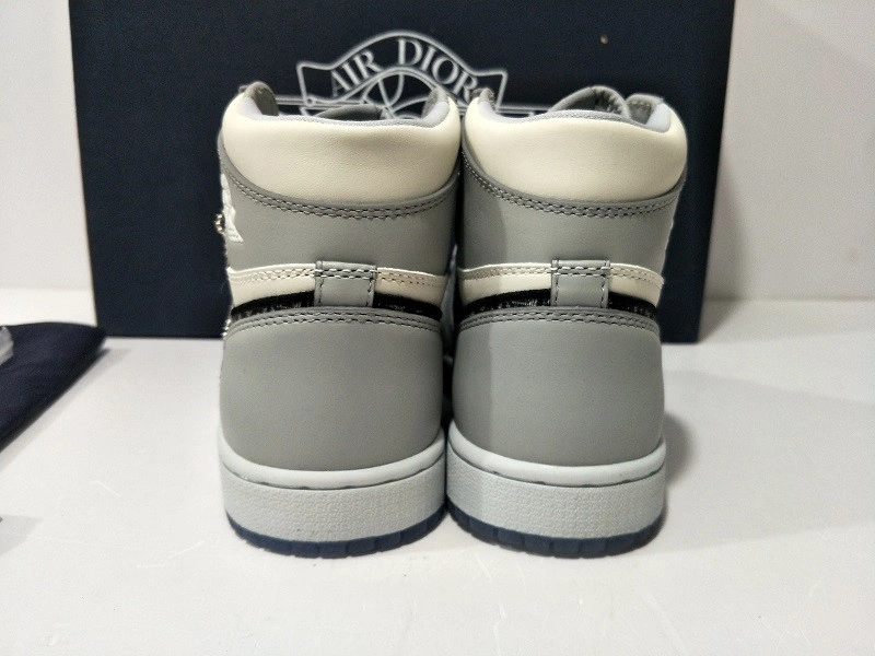 Dior x Air Jordan 1 High OG CN8607-002