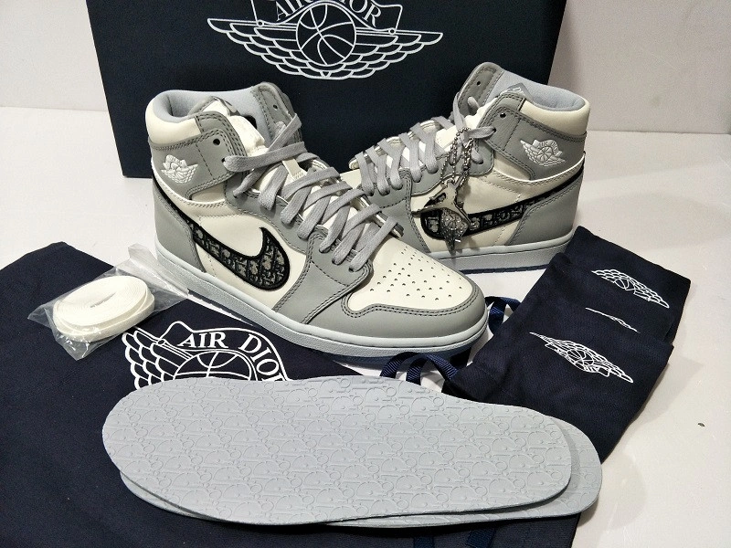 Dior x Air Jordan 1 High OG CN8607-002