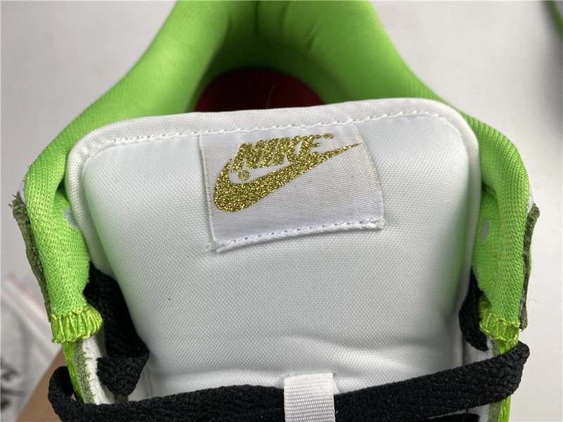 Dunk Low OG SB QS 'Mean Green' - DH3228 101
