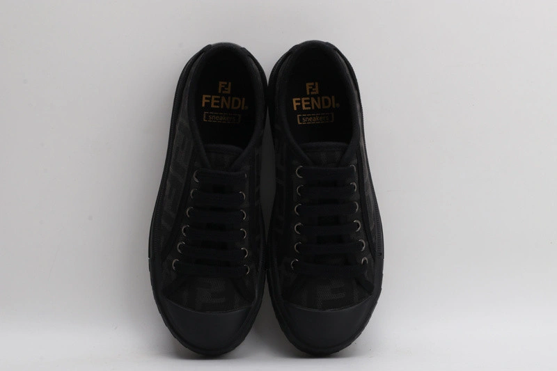 FENDI  Sneakers