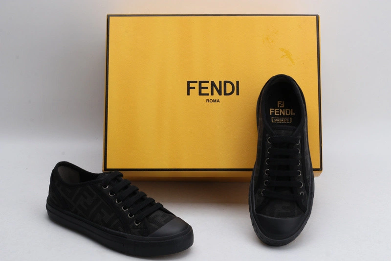 FENDI  Sneakers