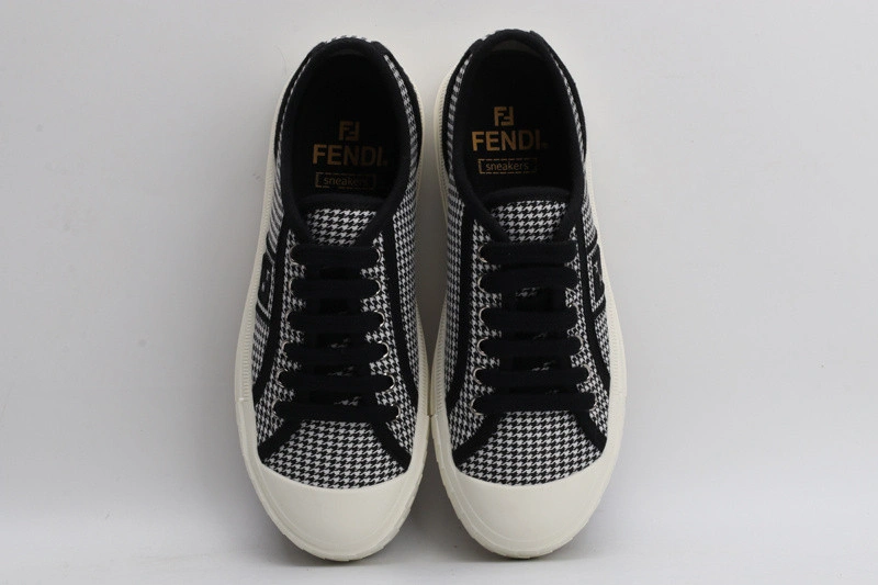 FENDI  Sneakers