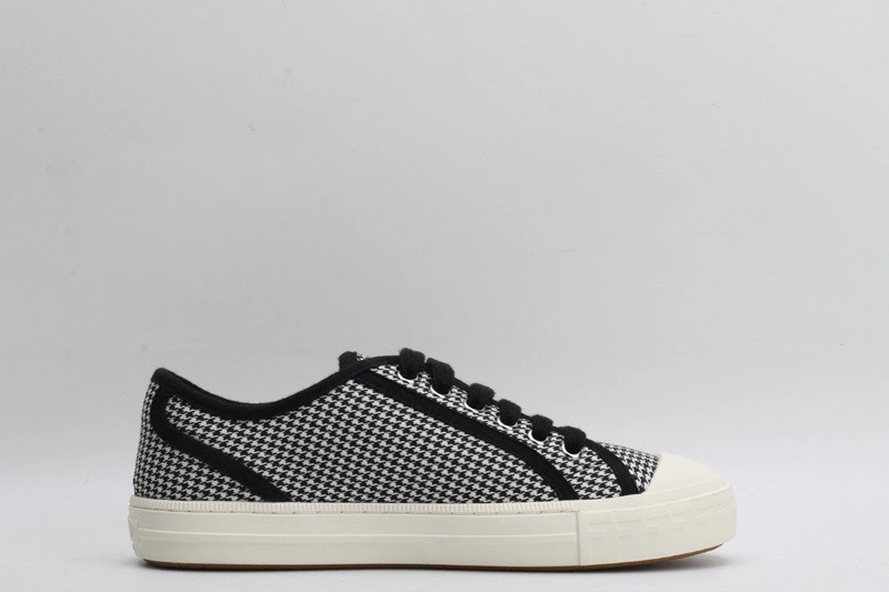 FENDI  Sneakers
