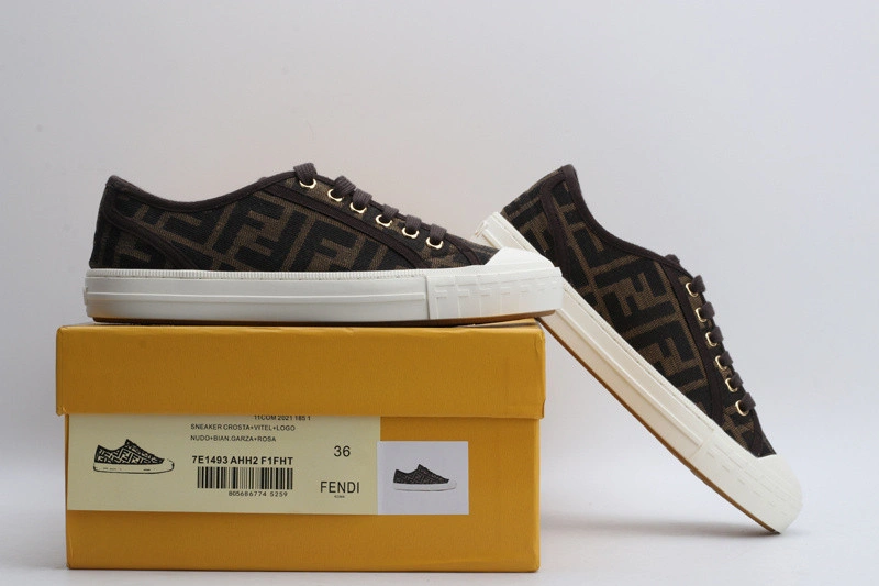 FENDI  Sneakers