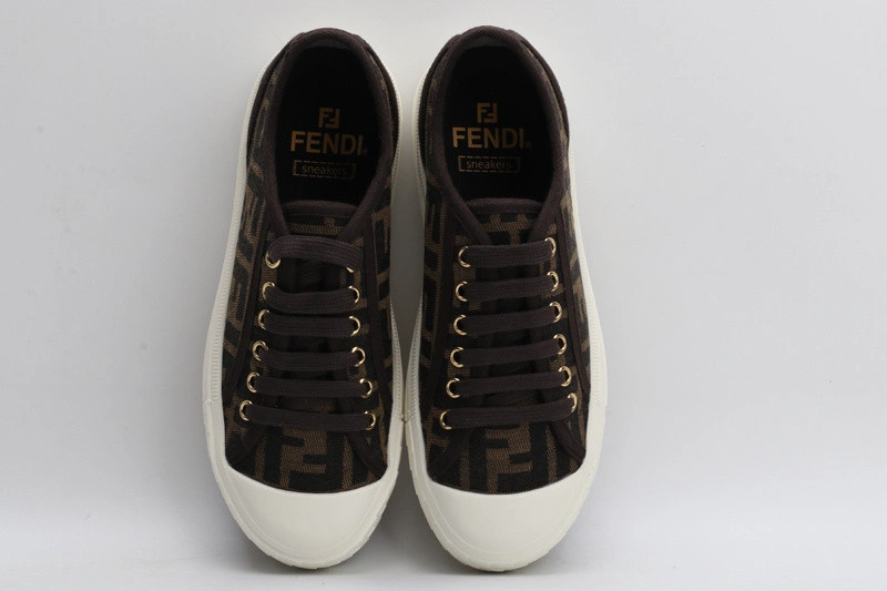 FENDI  Sneakers
