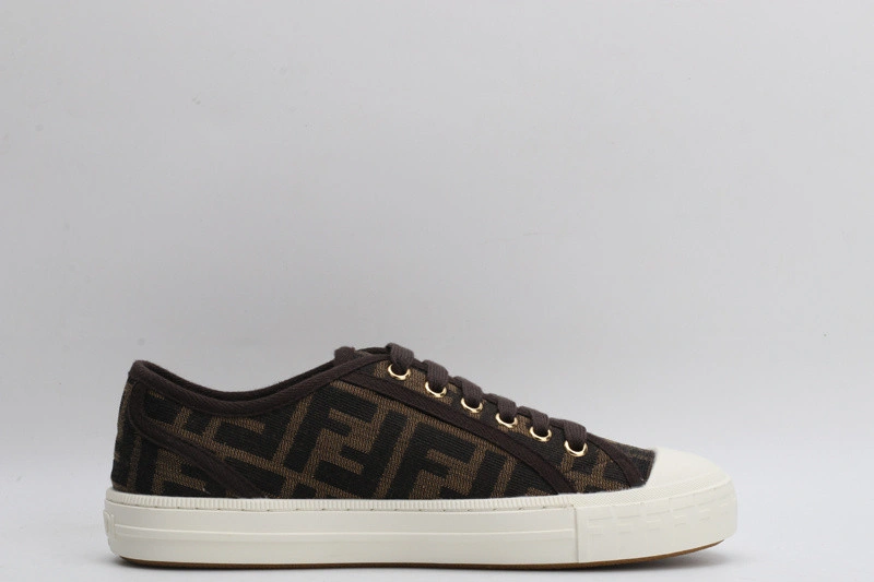 FENDI  Sneakers