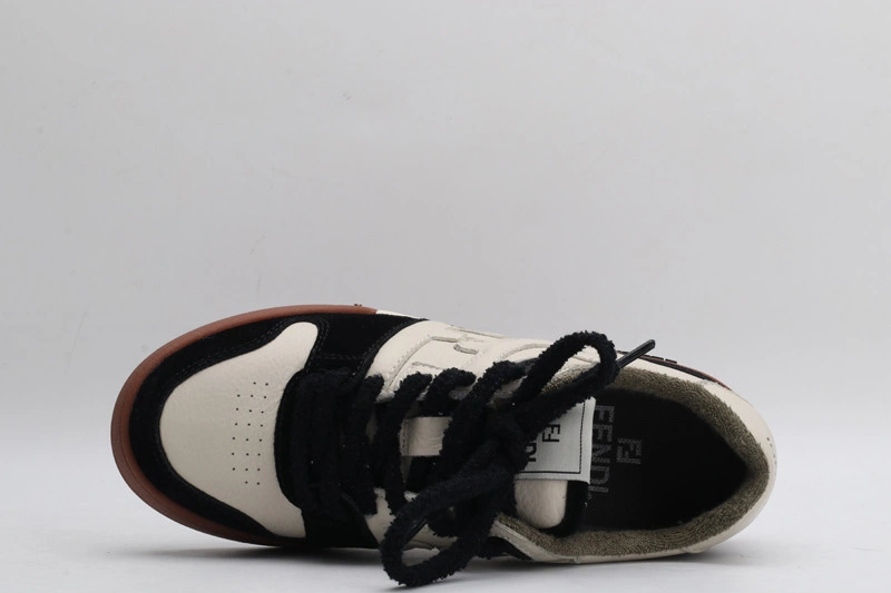 FeDi sneaker