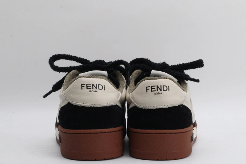 FeDi sneaker