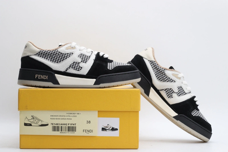 FeDi sneaker