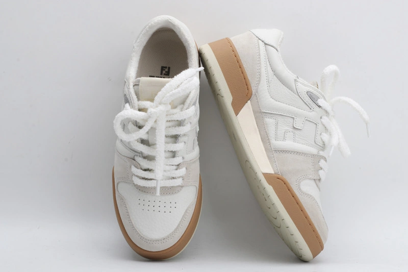 FeDi sneaker