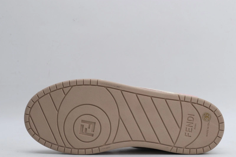 FeDi sneaker