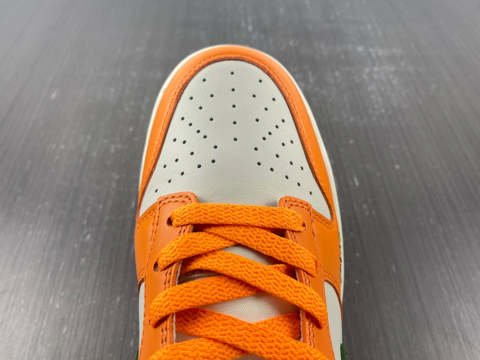 Florida A&M x Nike Dunk Low DR6188-800
