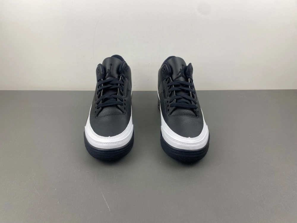 Fragment Design x Air Jordan 3  DA3595-100