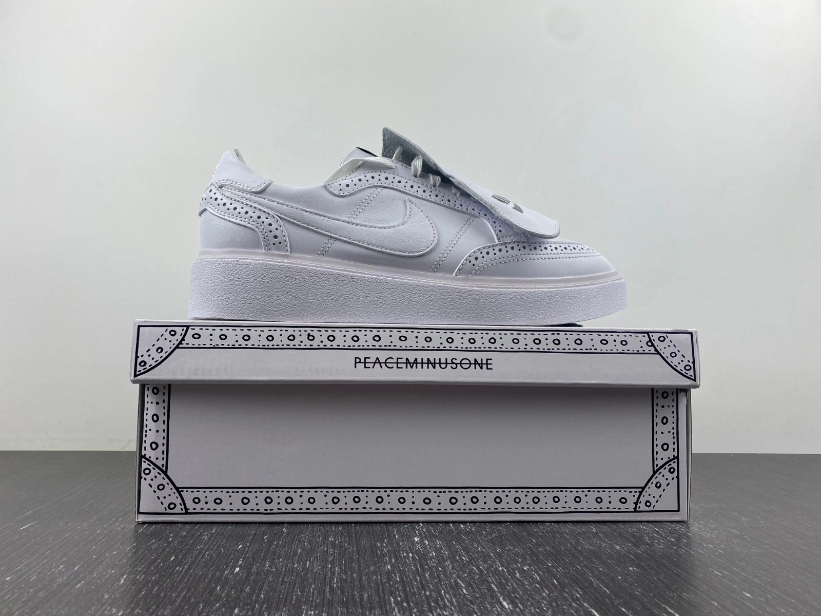 G-Dragon x Kwondo 1 'Triple White' DH2482-100