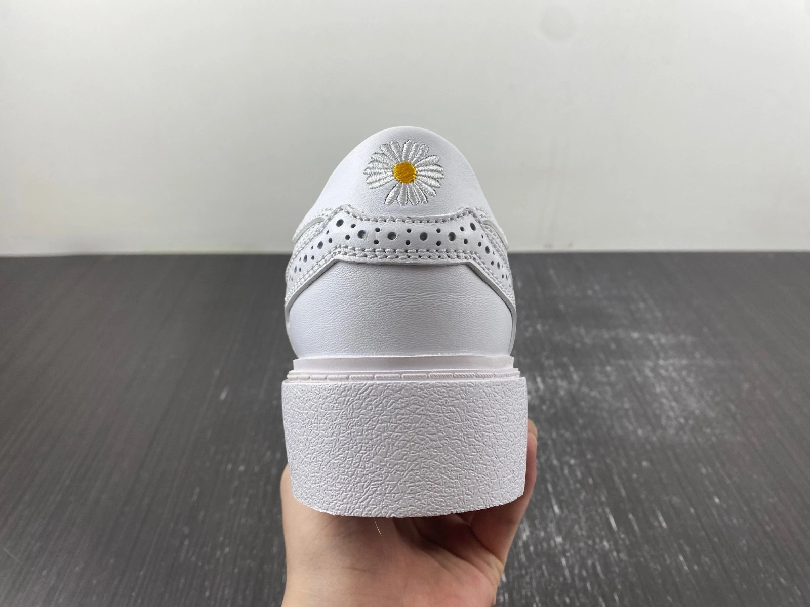 G-Dragon x Kwondo 1 'Triple White' DH2482-100