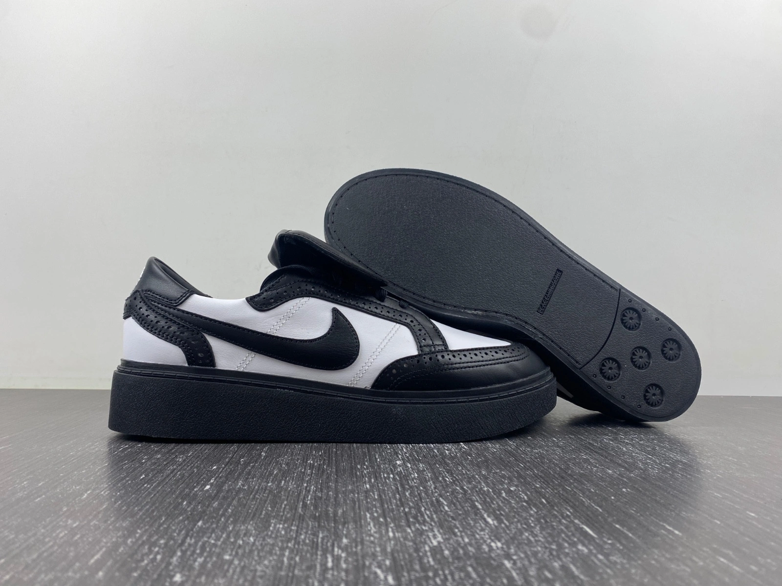 G-Dragon x Kwondo 1 'Yin-Yang' - DH2482-101