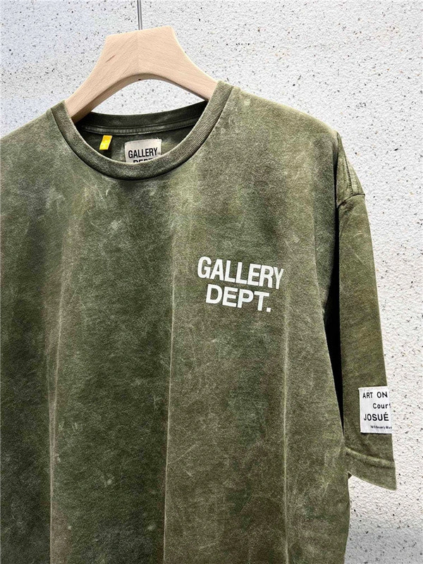 GALLERY T shirt