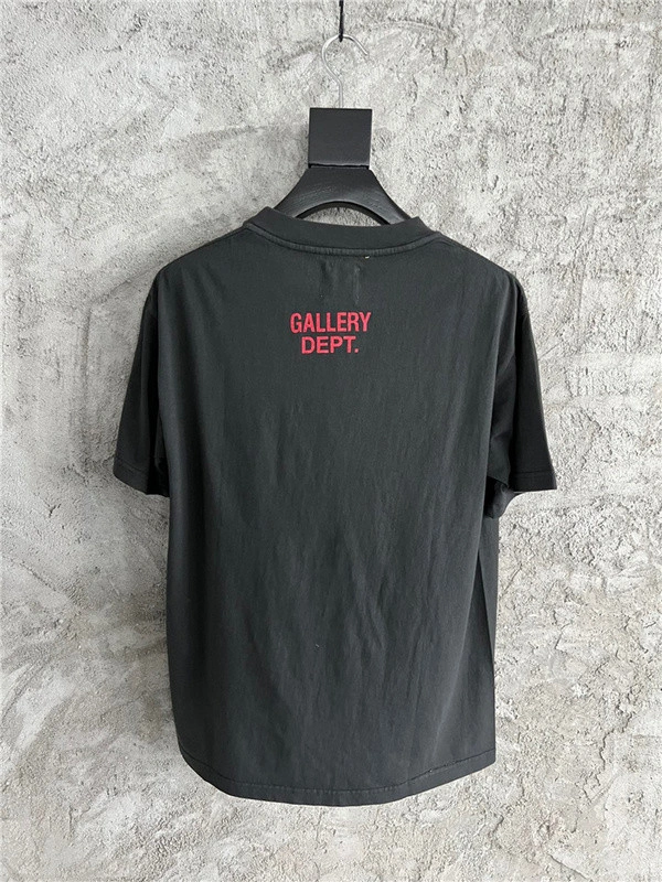GALLERY T shirt