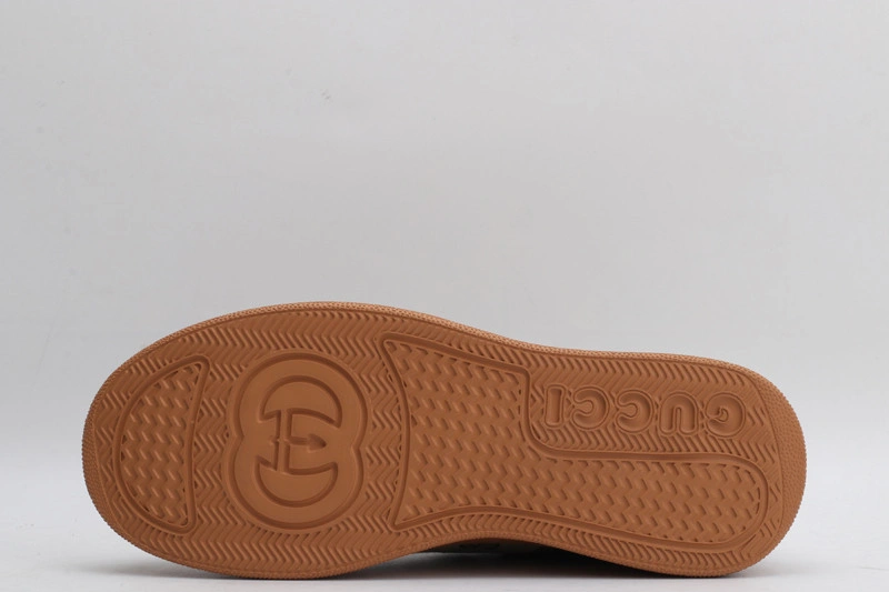 GC LOW-TOP SNEAKER GC13
