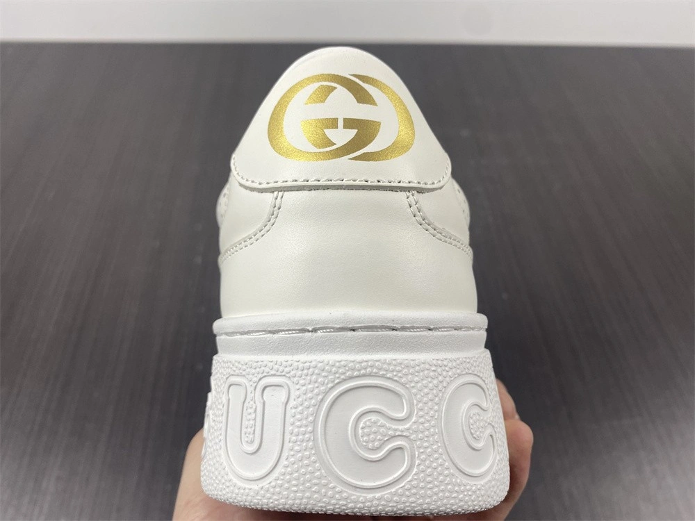 GC LOW-TOP SNEAKER GC18