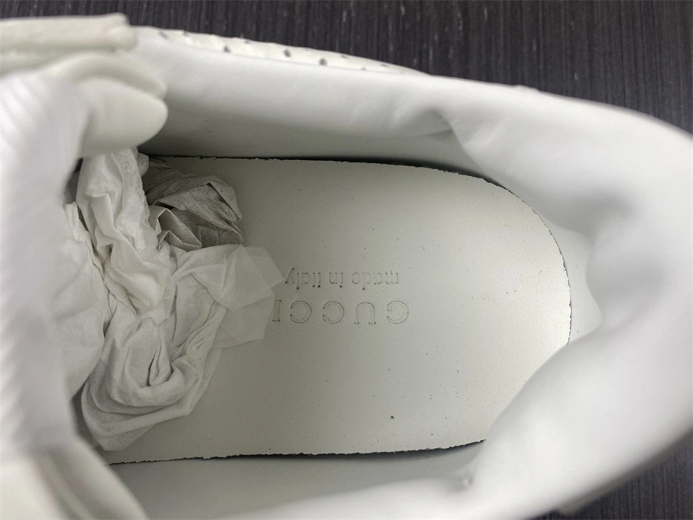 GC LOW-TOP SNEAKER GC18