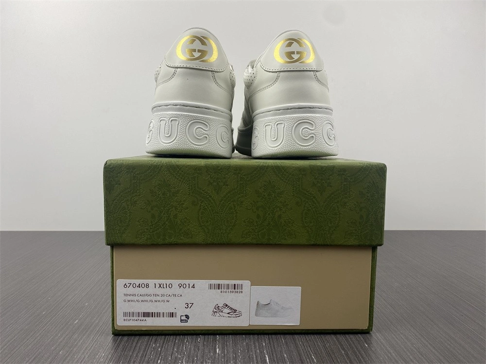 GC LOW-TOP SNEAKER GC18