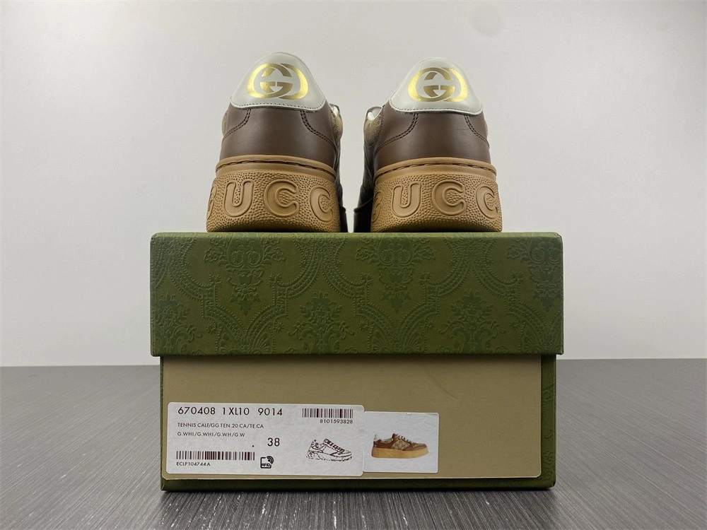 GC LOW-TOP SNEAKER GC18
