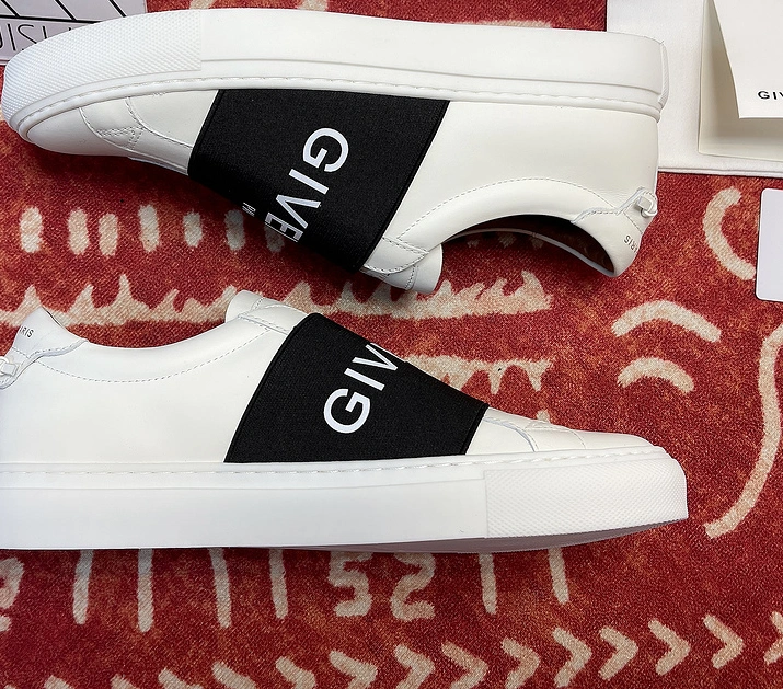 GIVEN  Sneakers
