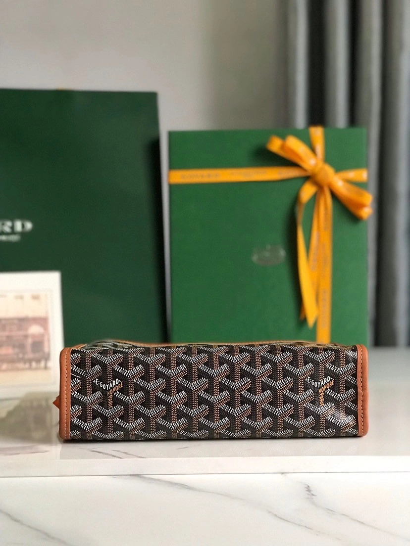 GOYARD BAG