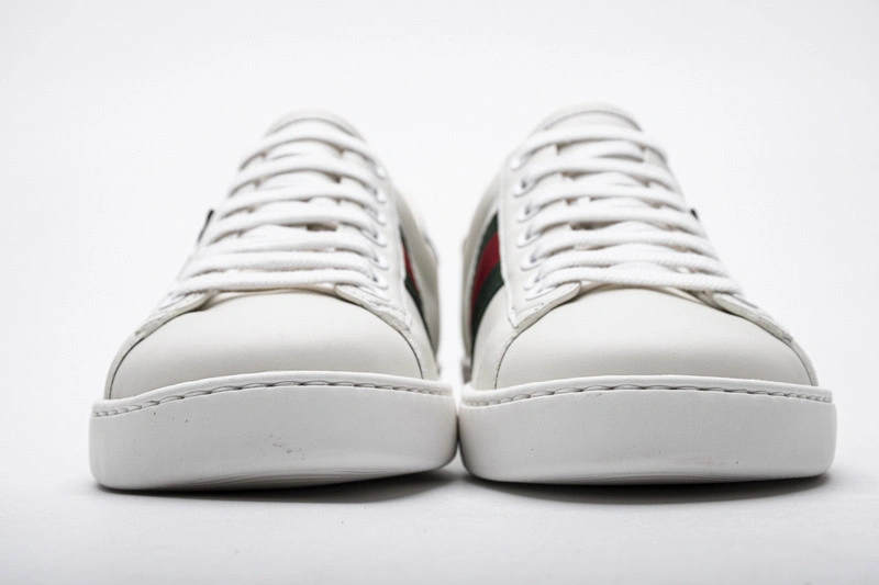GUCCI  LOW-TOP SNEAKER WHITE  WITH APPLE