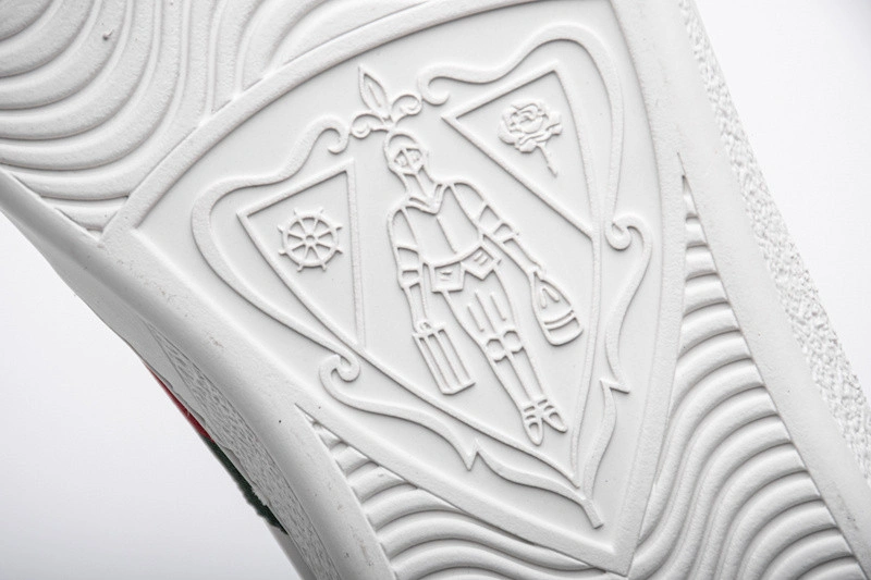 GUCCI  LOW-TOP SNEAKER WHITE  WITH APPLE
