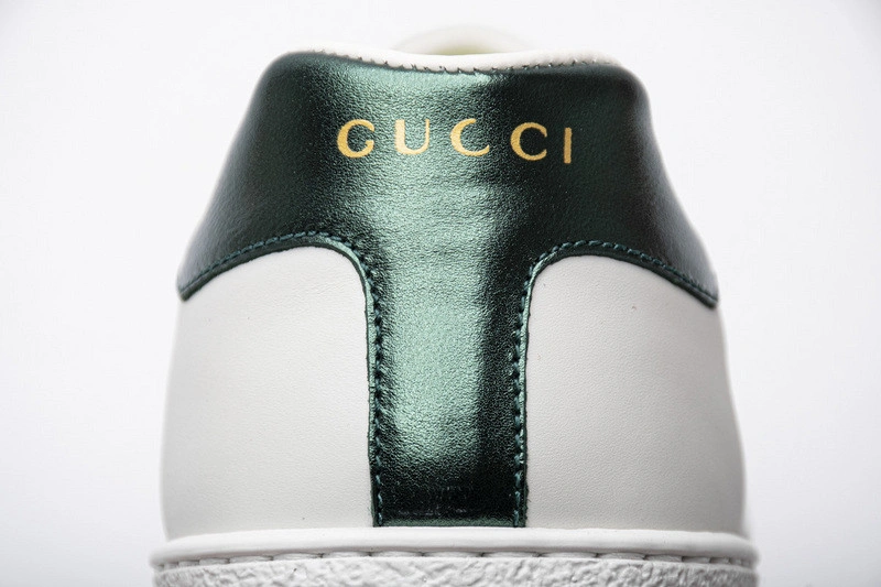 GUCCI  LOW-TOP SNEAKER WHITE  WITH APPLE