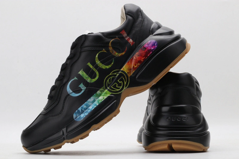 GUCCI  SNEAKER BLAKE  WITH GUCCI LETTER
