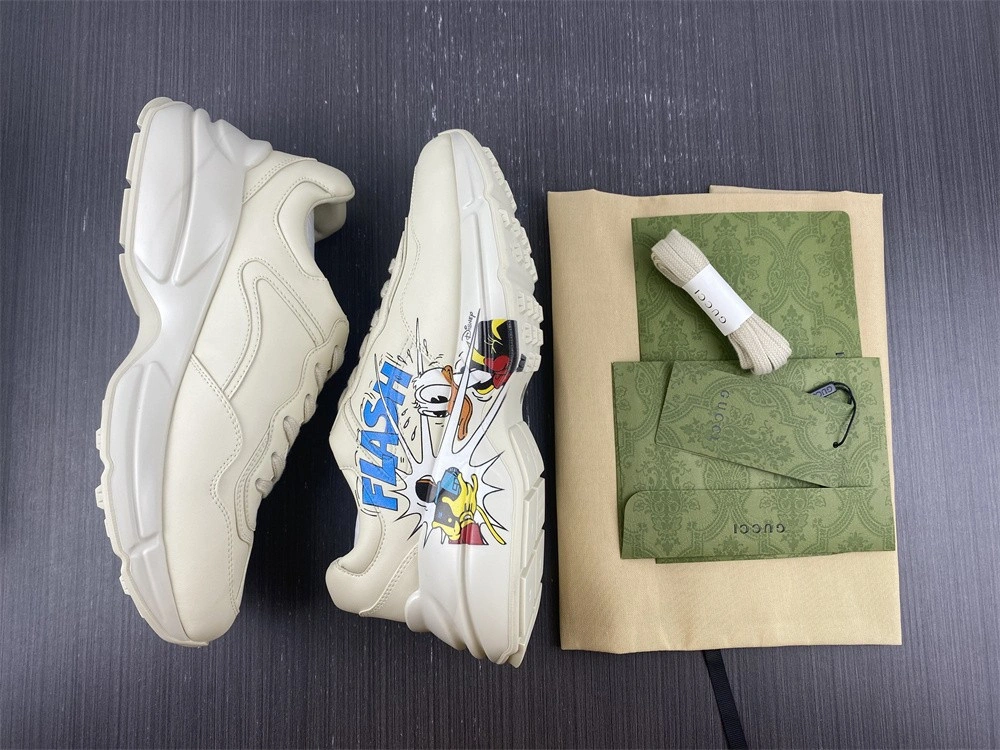 GUCCI  SNEAKER PINK  WITH DUCK