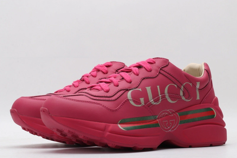 GUCCI  SNEAKER PINK  WITH GUCCI LETTER