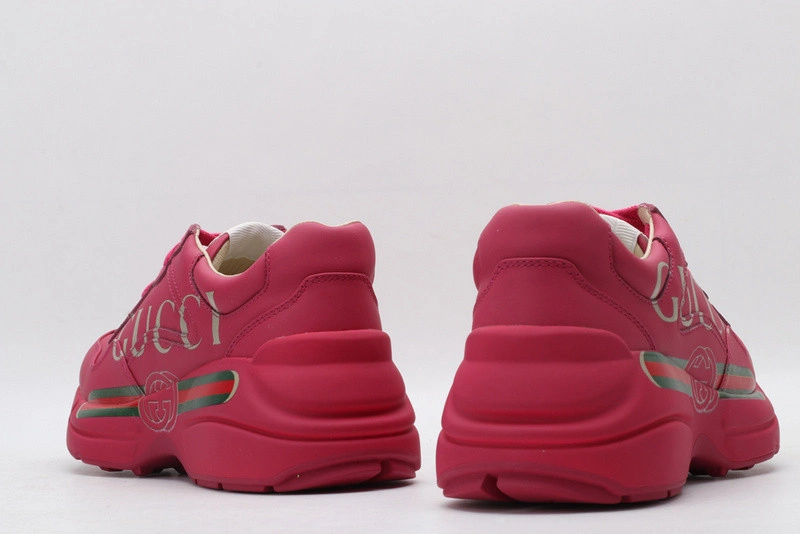 GUCCI  SNEAKER PINK  WITH GUCCI LETTER