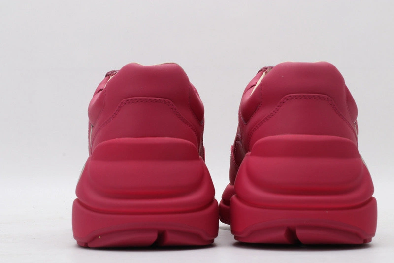 GUCCI  SNEAKER PINK  WITH GUCCI LETTER