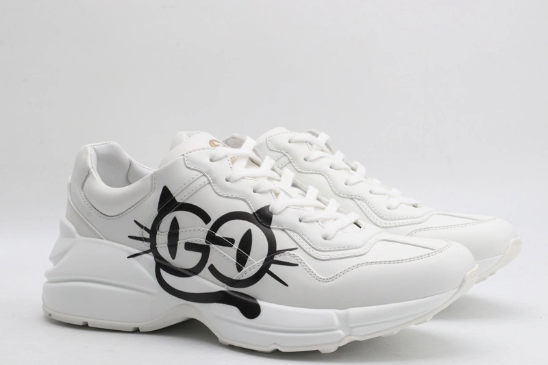 GUCCI  SNEAKER