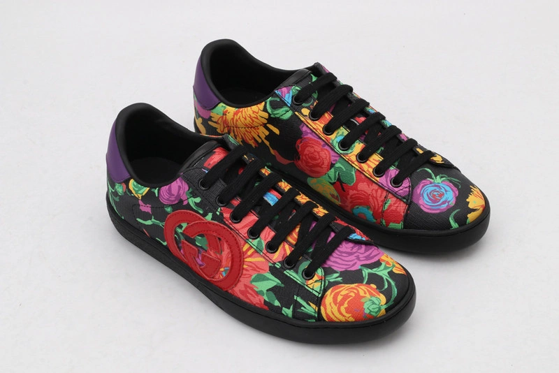 GUCCI  SNEAKER