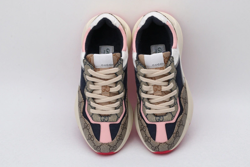 GUCCI  SNEAKER